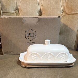Princess House Brand New Ceramic Butter Dish with Elegant Design